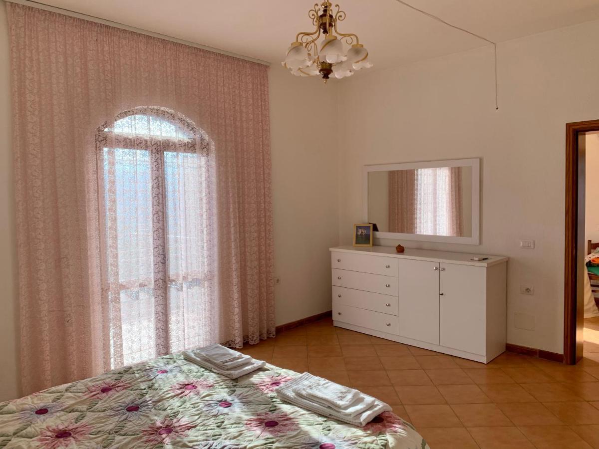 Guesthouse Villa Rosa Berat Eksteriør bilde