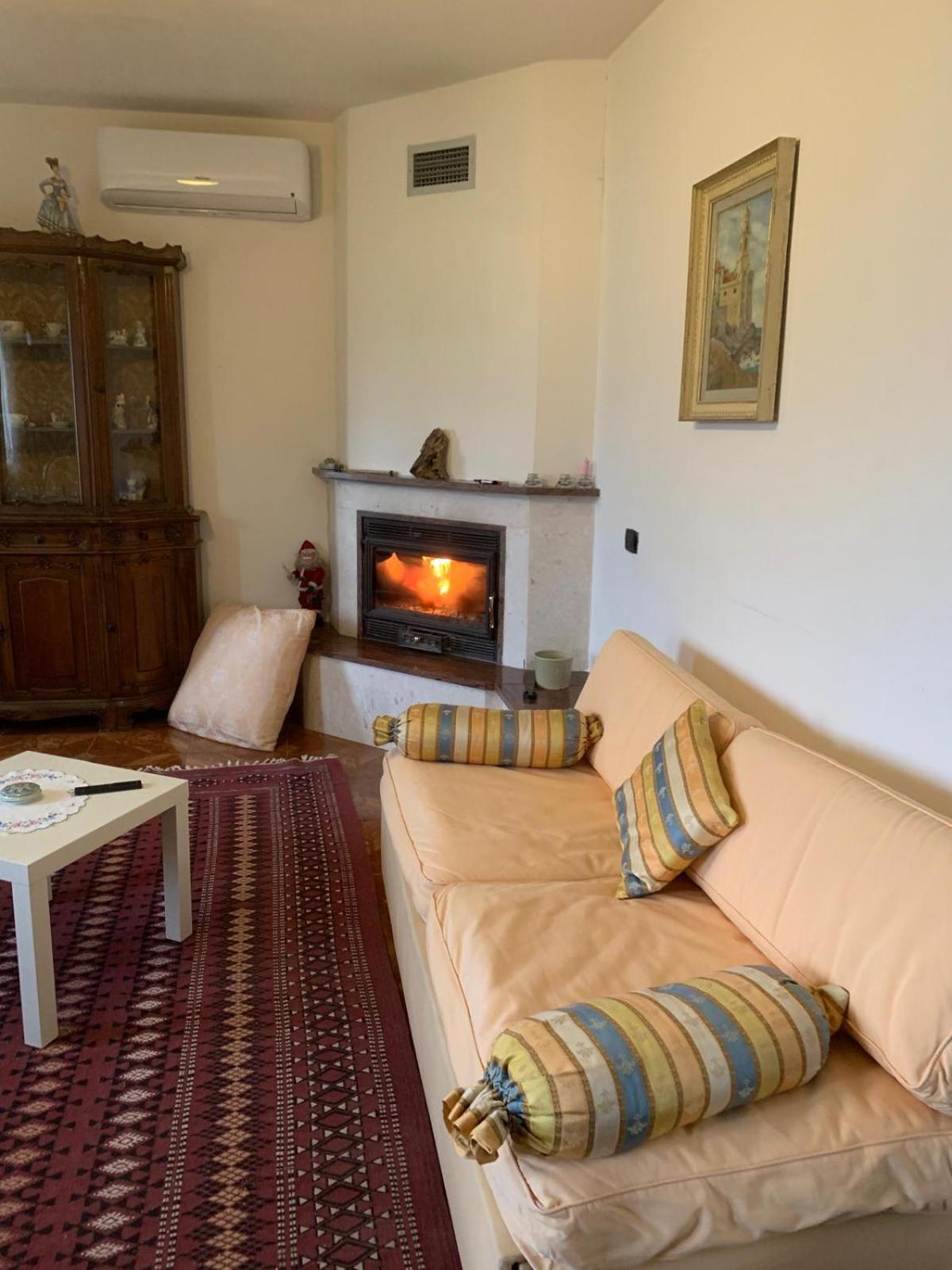 Guesthouse Villa Rosa Berat Eksteriør bilde