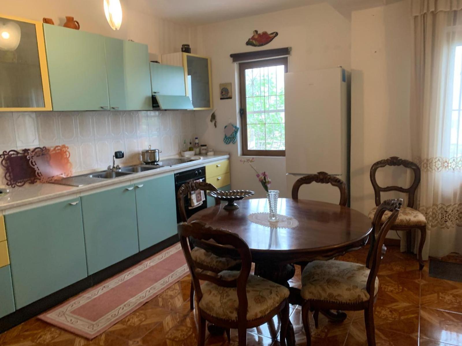 Guesthouse Villa Rosa Berat Rom bilde